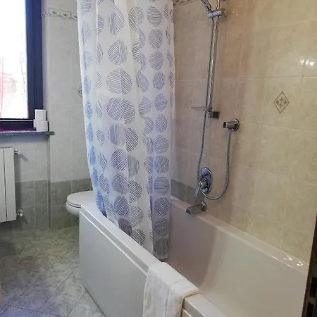 Apartment Flat *